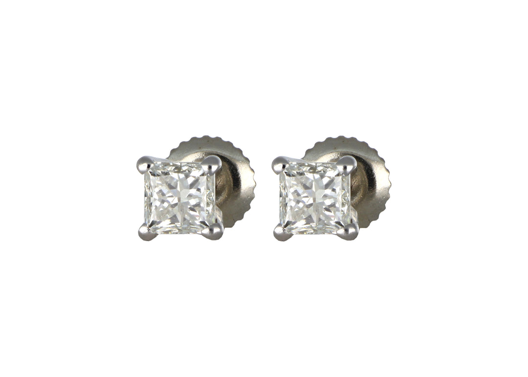 White Diamond Ladies Earrings (White Diamond 1.01 cts.)