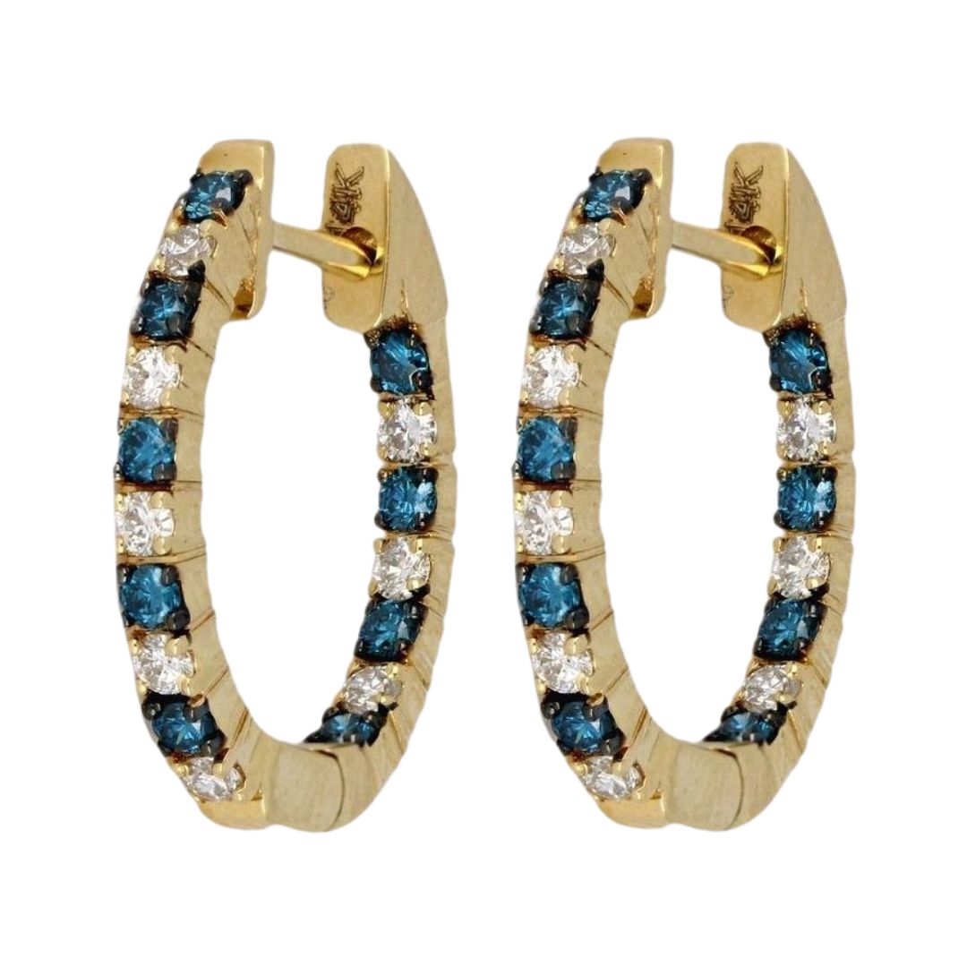 Blue Diamond Earrings (Blue Diamond 0.27 cts. White Diamond 0.23 cts.)