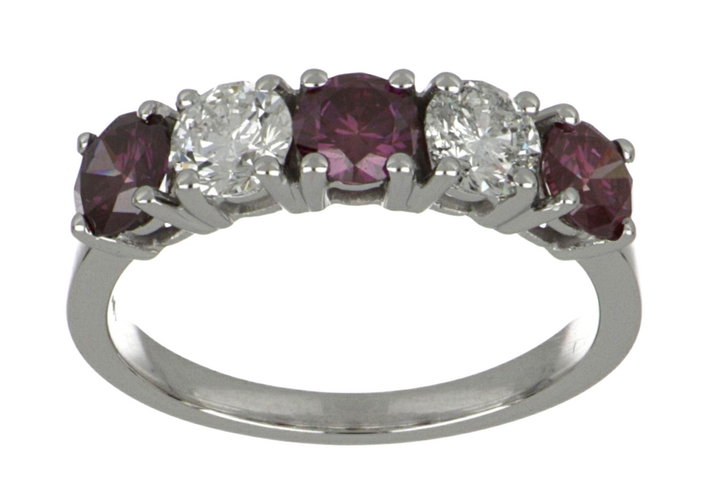 Purple Diamond Ladies Ring (Purple Diamond 1 cts. White Diamond 0.67 cts.)