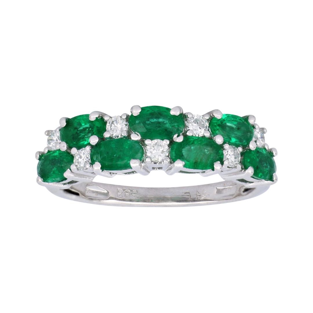 Emerald Ring (Emerald 1.49 cts. White Diamond 0.24 cts.) Not Net