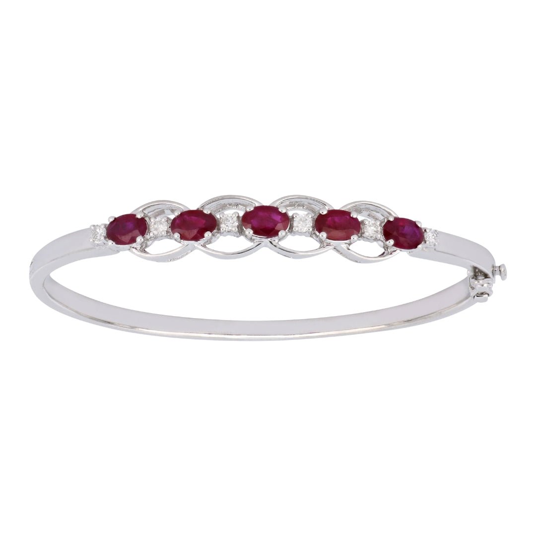 Ruby Bangle (Ruby 2.59 cts. White Diamond 0.3 cts.16.99 Grams.) Not Net