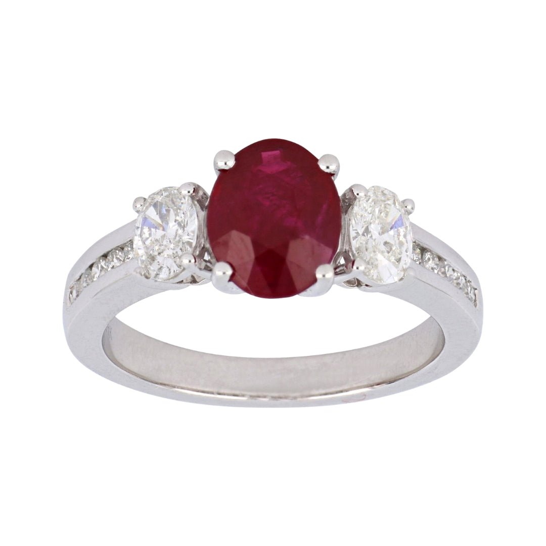 Ruby Ring (Ruby 1.73 cts. White Diamond 0.61 cts. White Diamond 0.14 cts.) Not Net