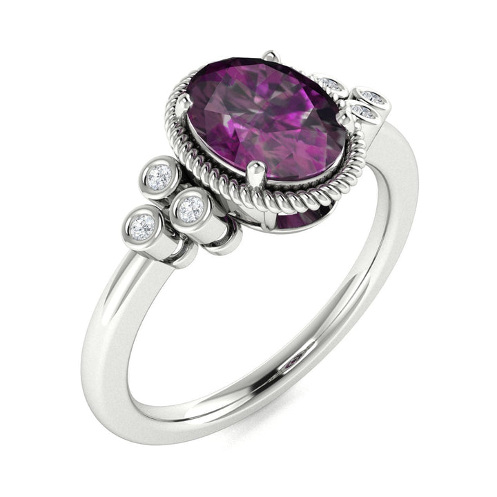 14KT Gold Oval Alexandrite and Diamond Ladies Ring (Alexandrite 1.37 cts. White Diamond 0.07 cts.)