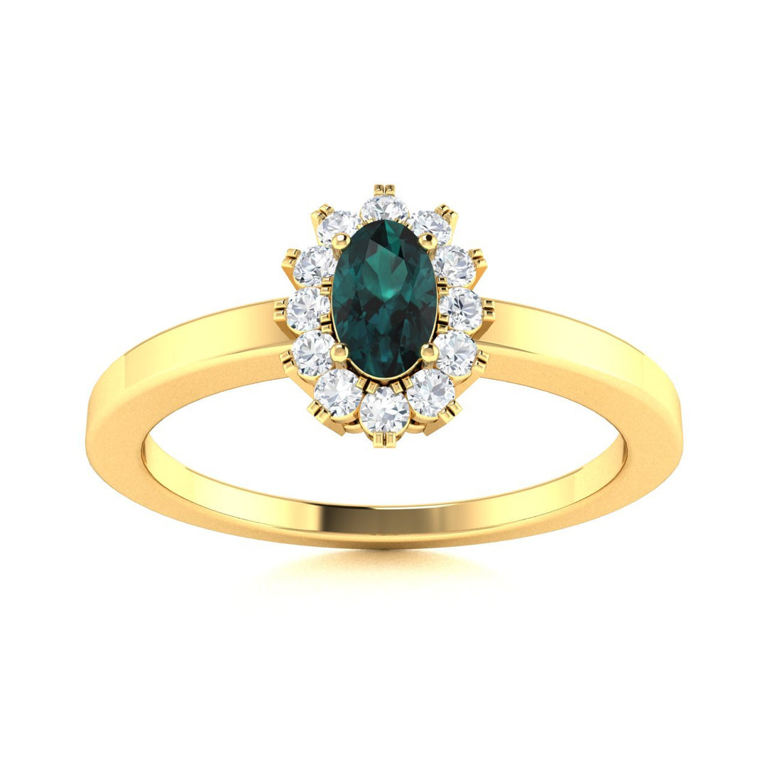 14KT Gold Oval Brilliant Natural Alexandrite and Diamond Ladies Ring (Alexandrite 0.25 cts. White Diamond 0.12 cts.)