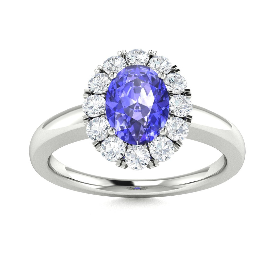 14KT Gold Oval Brilliant Tanzanite and Diamond Ladies Ring (Tanzanite 0.90 cts. White Diamond 0.30 ts.)