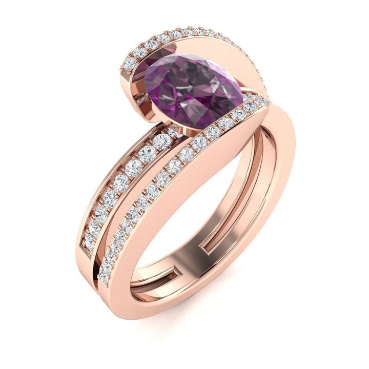 14kt Gold Oval shaped Natural Alexandrite and Diamond Ladies Ring (Alexandrite 1.50 cts. Diamonds 0.30 cts.)