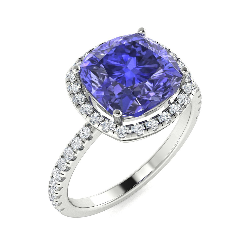 18kt Gold Cushion Cut Tanzanite and Diamond Ladies Ring (Tanzanite 2.00ct Diamonds 0.20 cts)