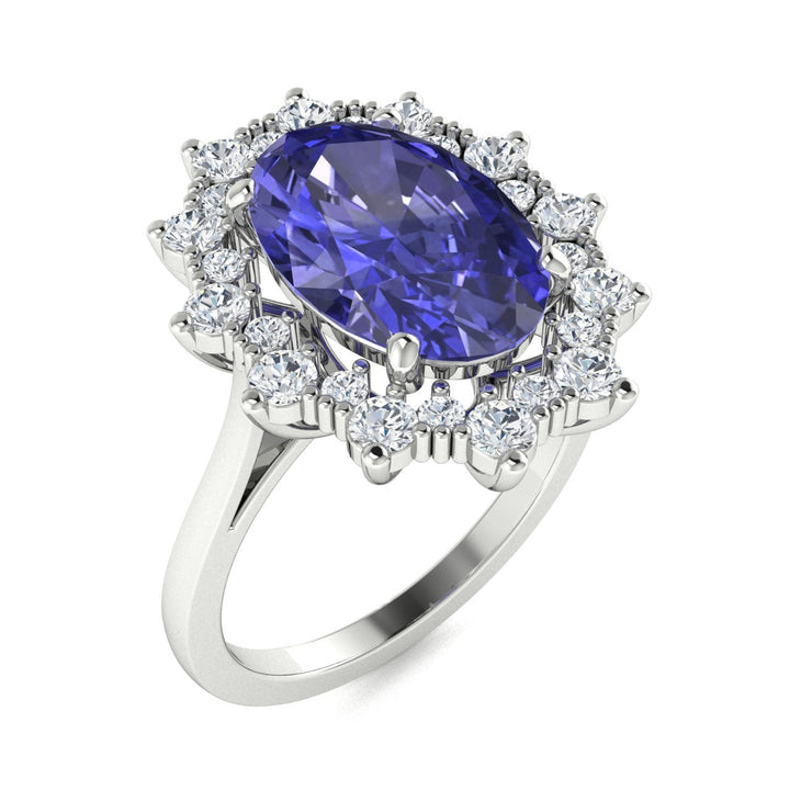 18KT Gold Oval Tanzanite and Diamond Ladies Ring (Tanzanite 4.21 cts. White Diamond 0.51 cts.)