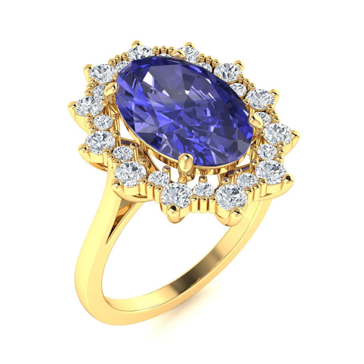 18KT Gold Oval Tanzanite and Diamond Ladies Ring (Tanzanite 4.21 cts. White Diamond 0.51 cts.)