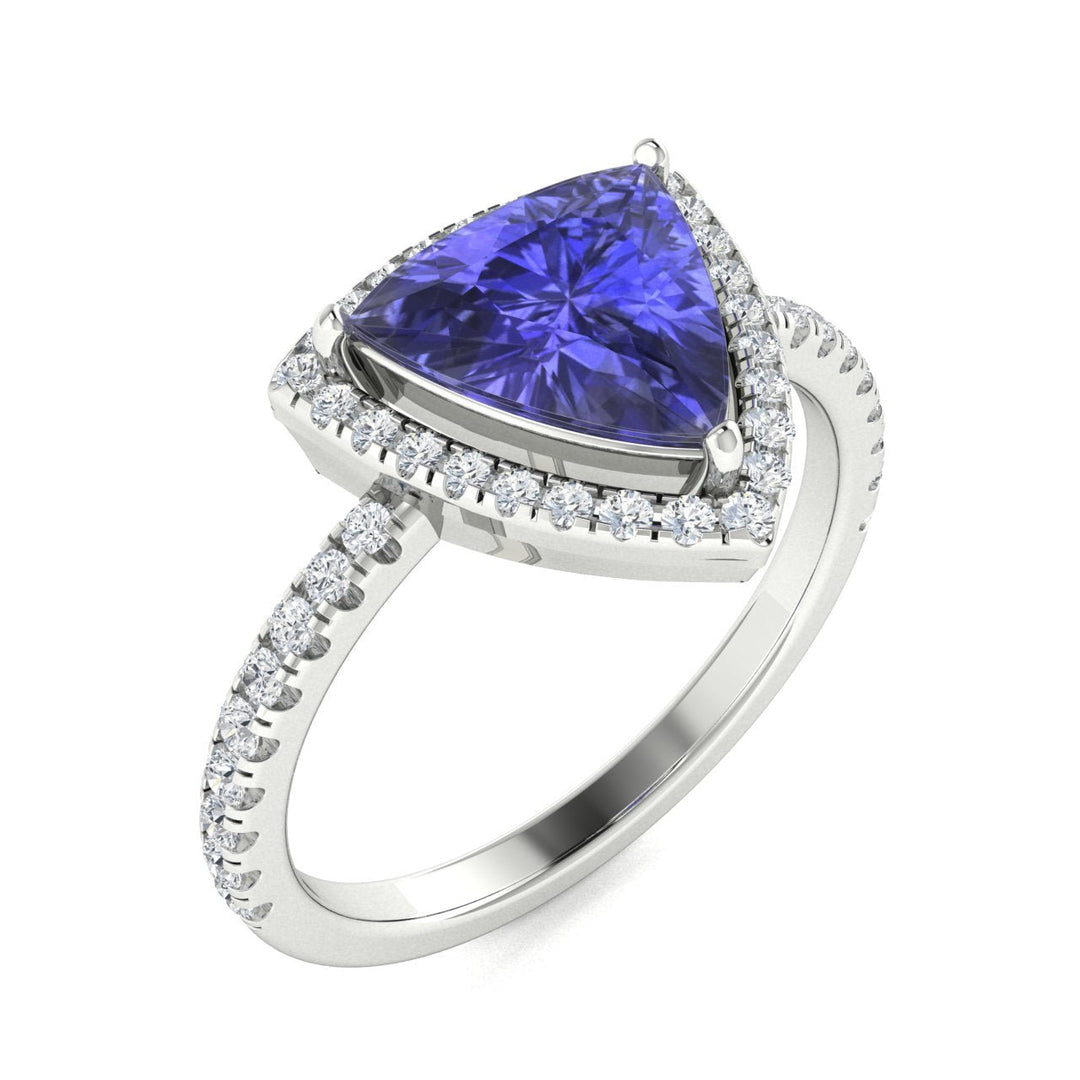 18kt Gold Trillion Tanzanite and Diamond Ladies Ring (Tanzanite 4.00ct Diamonds 0.30 cts)